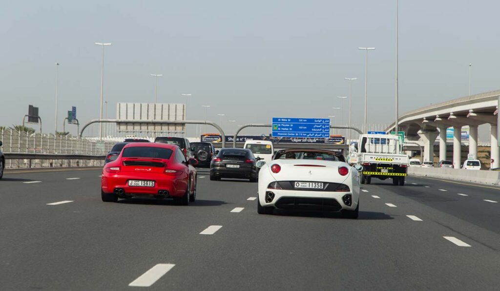 شرایط و مقررات اجاره ماشین در دبی